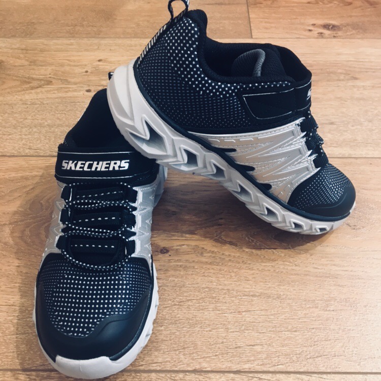 skechers garçon lumineuse